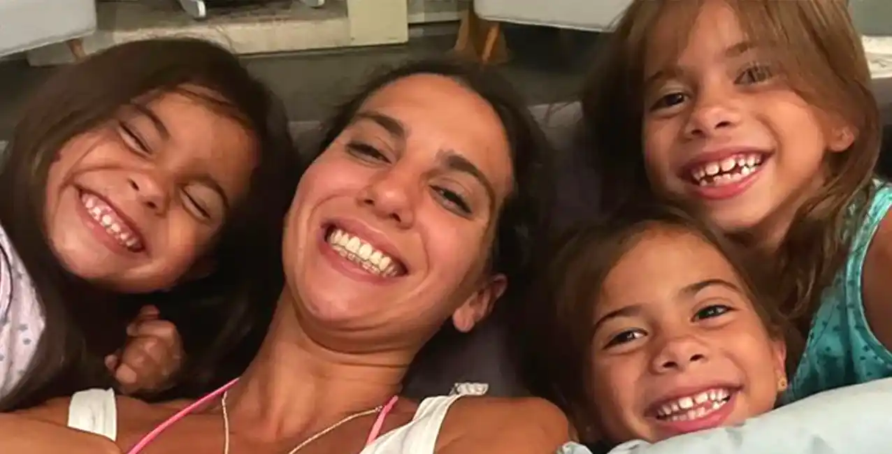 “Necesitamos platita”: el emprendimiento que lanzaron las hijas de Cinthia Fernández