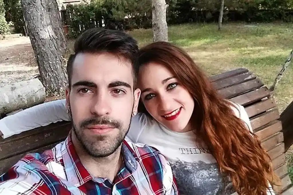 Son hermanos, se enamoraron y decidieron vivir su historia de amor