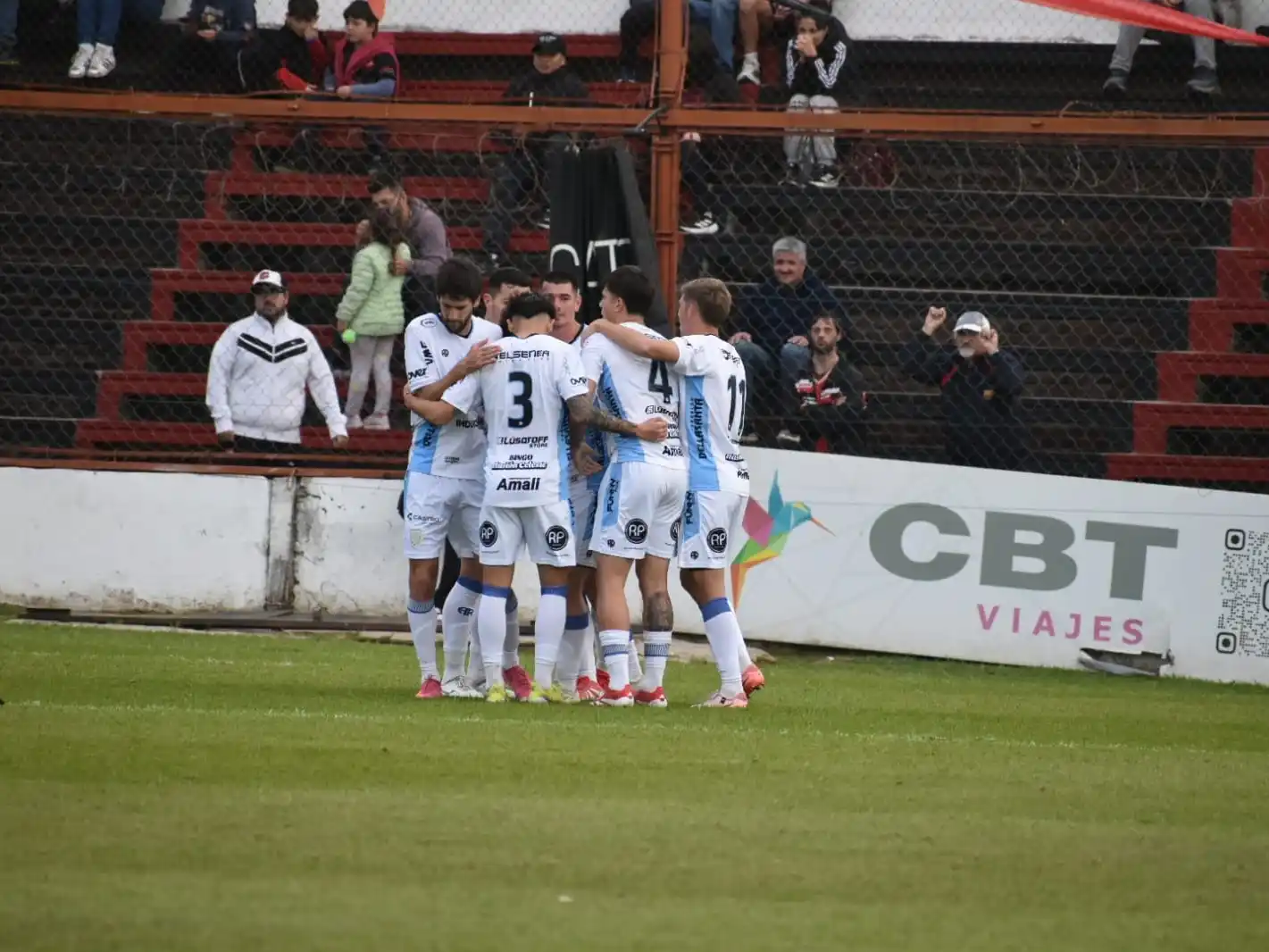 La Crema le ganó 2 a 1 a Dougas Haig de visitante.Foto:Prensa: AR