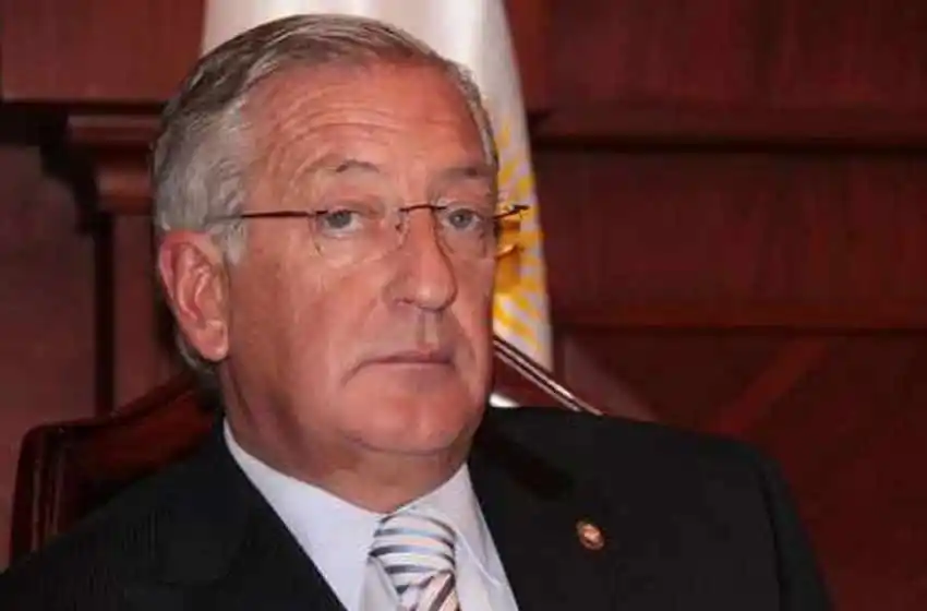 Se entregó el ex gobernador jujeño Eduardo Fellner