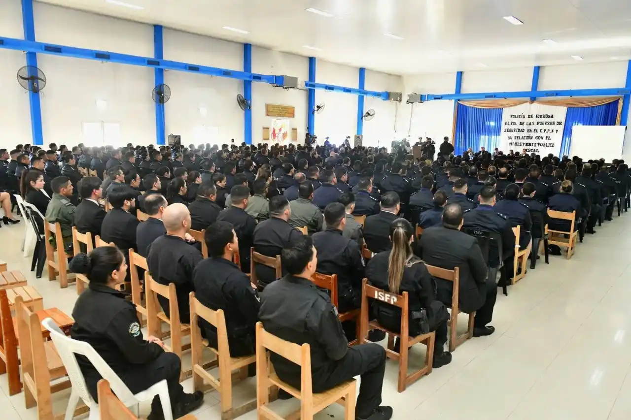 Capacitaron al personal de fuerzas de seguridad y policiales