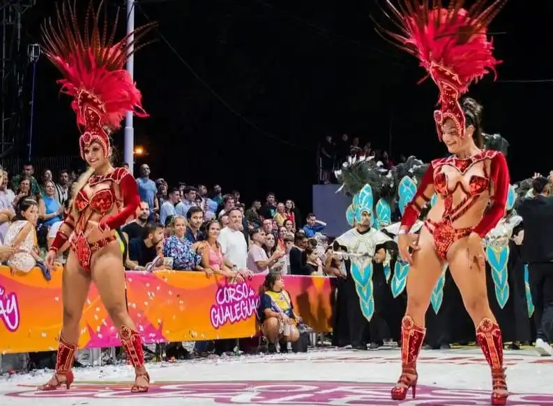 Julieta y Manuela Naccer- .Si Si.