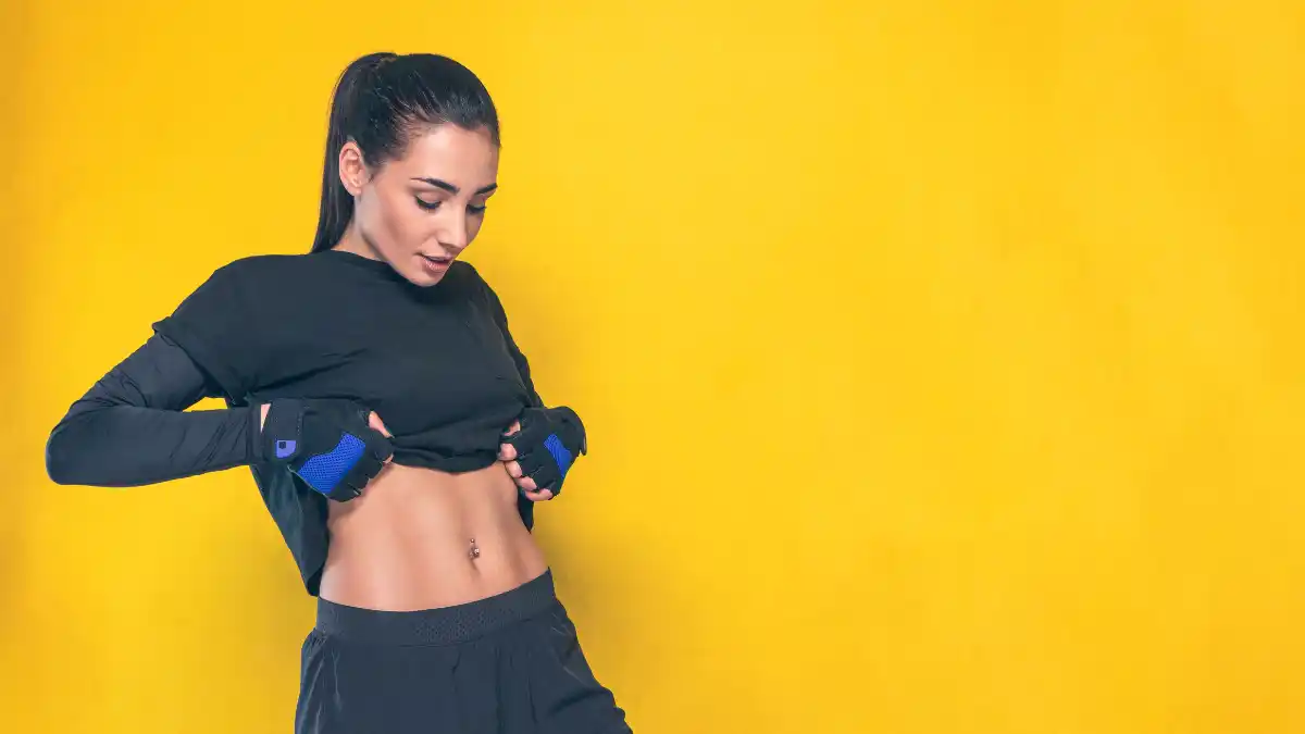 Combinar un buen plan de alimentación con un enfoque funcional en el entrenamiento es clave para reducir la grasa abdominal/ DeporteGlam