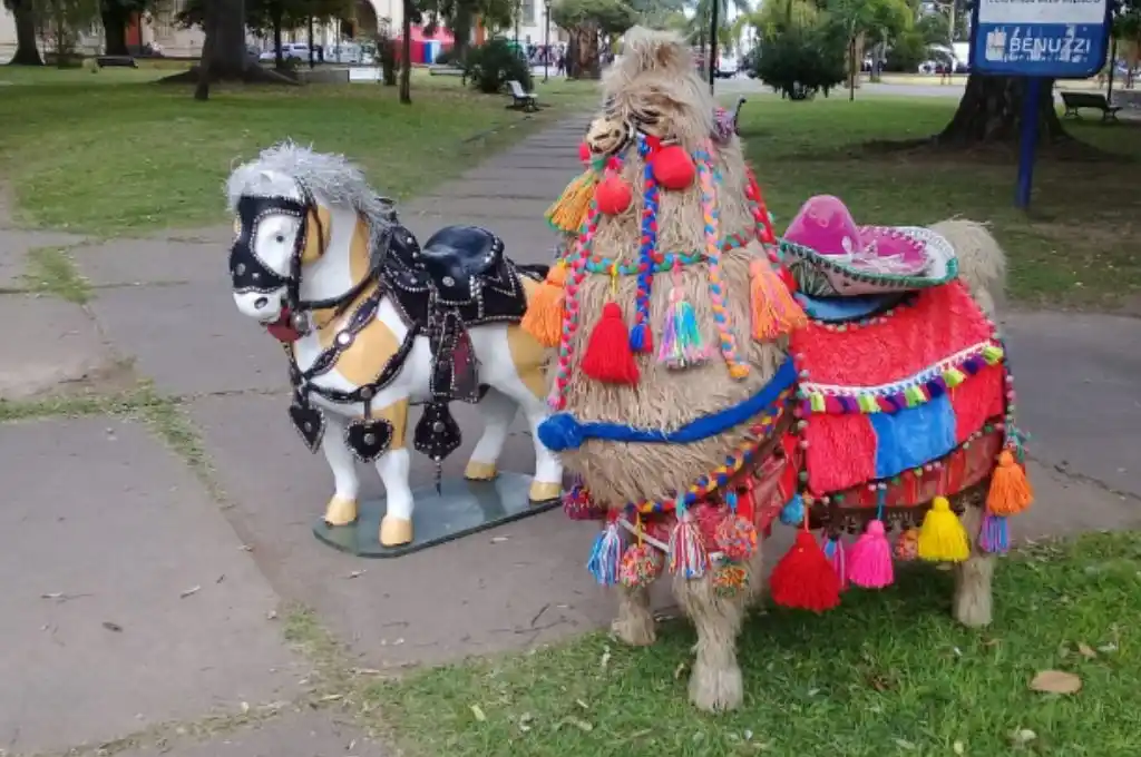 Increíble: denunciaron exhibición de animales, pero resultaron ser de juguete