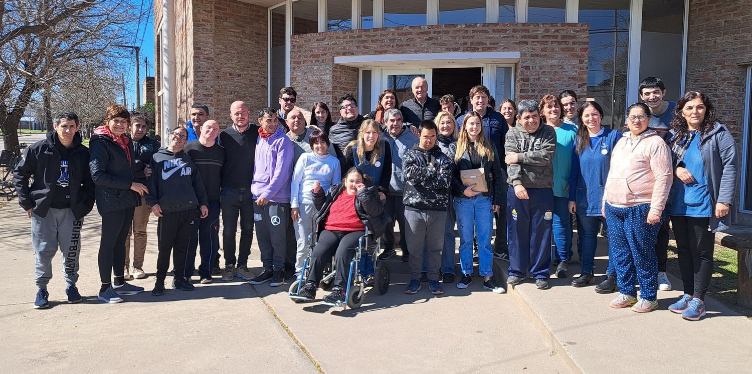 Aportes para el Taller Protegido "Ilusiones". Foto: Municipalidad de Villa Cañás.