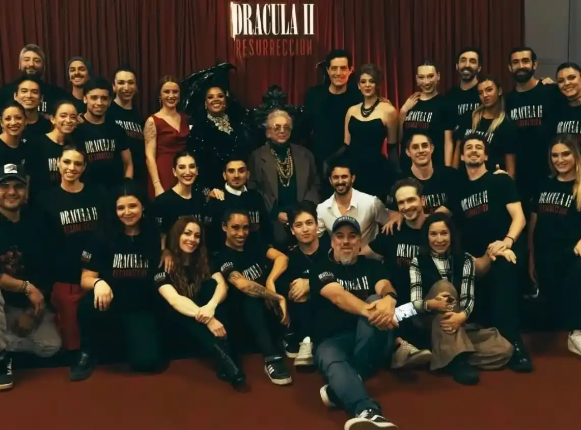 El espectáculo reúne a 28 artistas en escena en la nueva producción de Pepe Cibrián Campoy