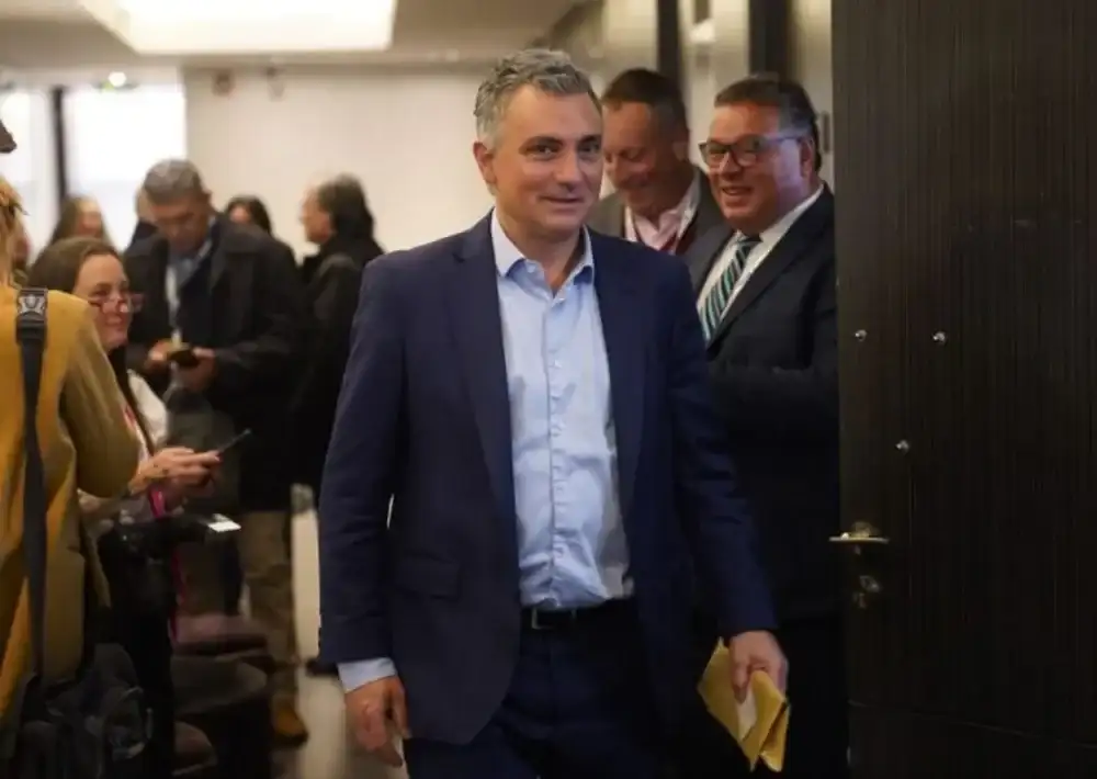 Sebastián Pareja.