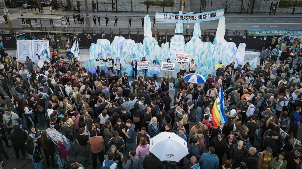 Tensión en el Congreso: incidentes durante el tratamiento de la Ley de Glaciares
