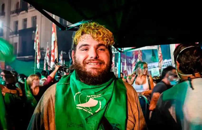 Murió a los 28 años el hijo de Pablo Avelluto, ministro de Cultura durante la presidencia de Macri