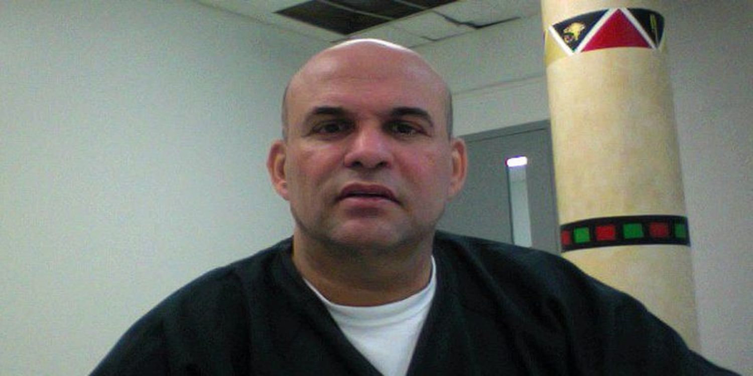 EE.UU. estudia deportar a Italia al jefe paramilitar colombiano Mancuso