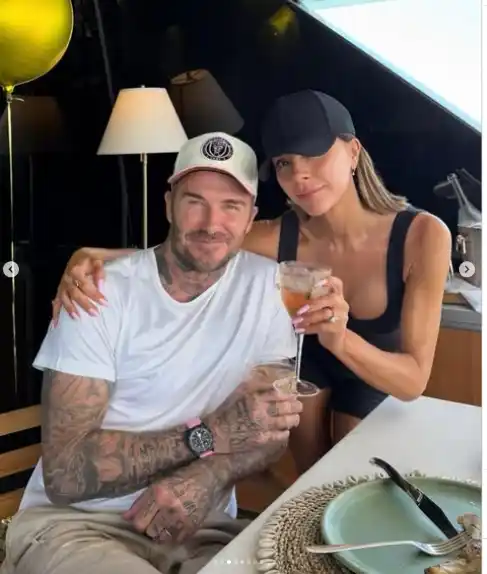 Victoria Beckham festejó con su esposo David Beckham / IG: @victoriabeckham
