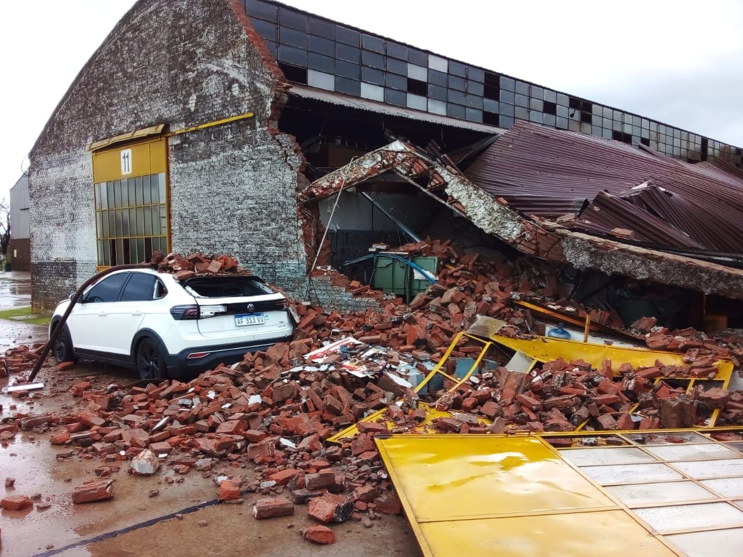 Por el temporal de marzo: Declararon la emergencia agropecuaria en campos afectados de cinco municipios