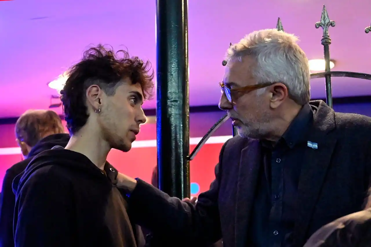 El intendente de Tigre se reunió con jóvenes para dialogar sobre la problemática de los barrios