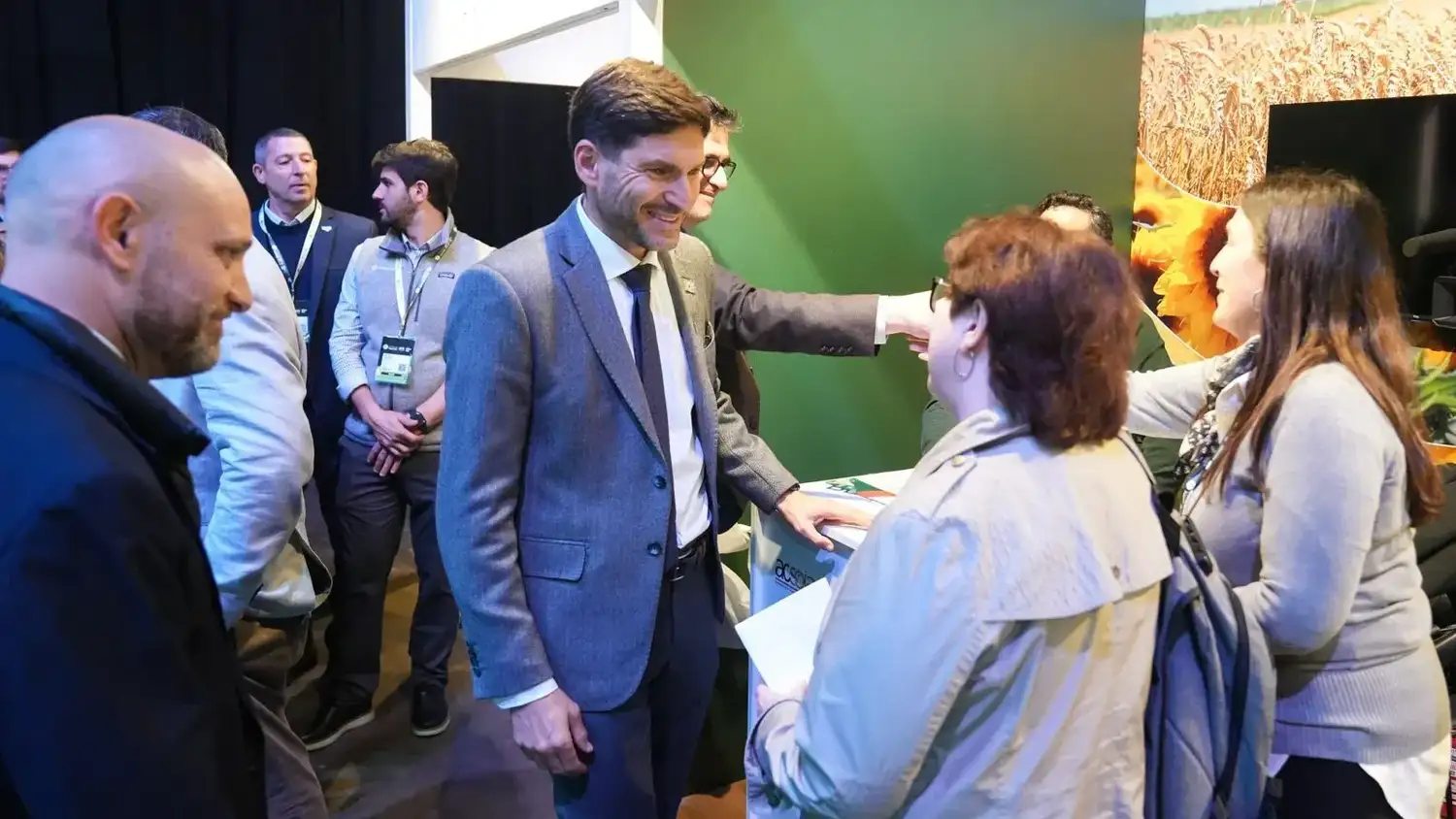 Pullaro en Aapresid: “La única manera de salir adelante es producir más y generar empleo” - 2