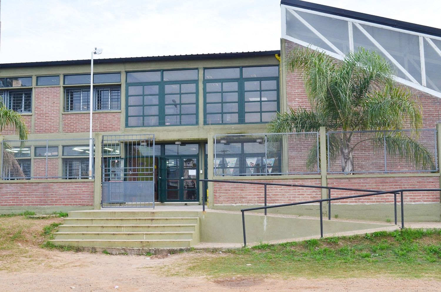 La municipalidad garantiza el transporte escolar para alumnos de Estación Yuquerí