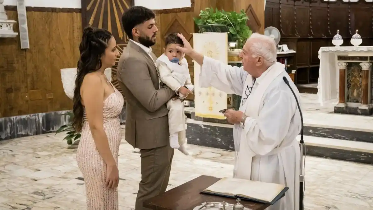 La Iglesia Católica prohibió a los padrinos bautismales en una diócesis de Italia
