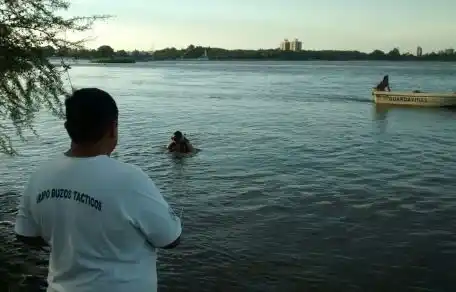 Buscan a un joven en la Laguna Setúbal