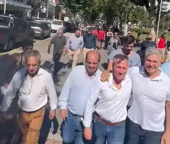 Elecciones 2023: Fernando Burlando presentó su precandidatura a gobernador en Olavarría