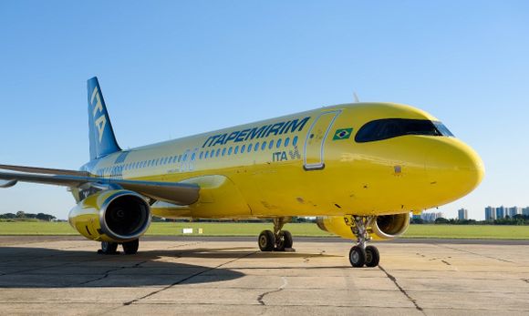 Brasil: la aerolínea ITA no puede despegarse de la polémica