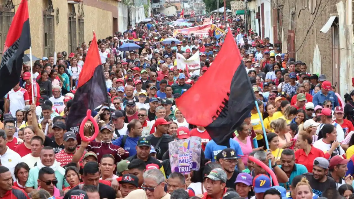 Maduro no pierde oportunidad de arremeter contra el imperio y los apellidos: AHORA EN INGLÉS