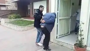 Lo acusan de robo de ganado y la policía lo detuvo