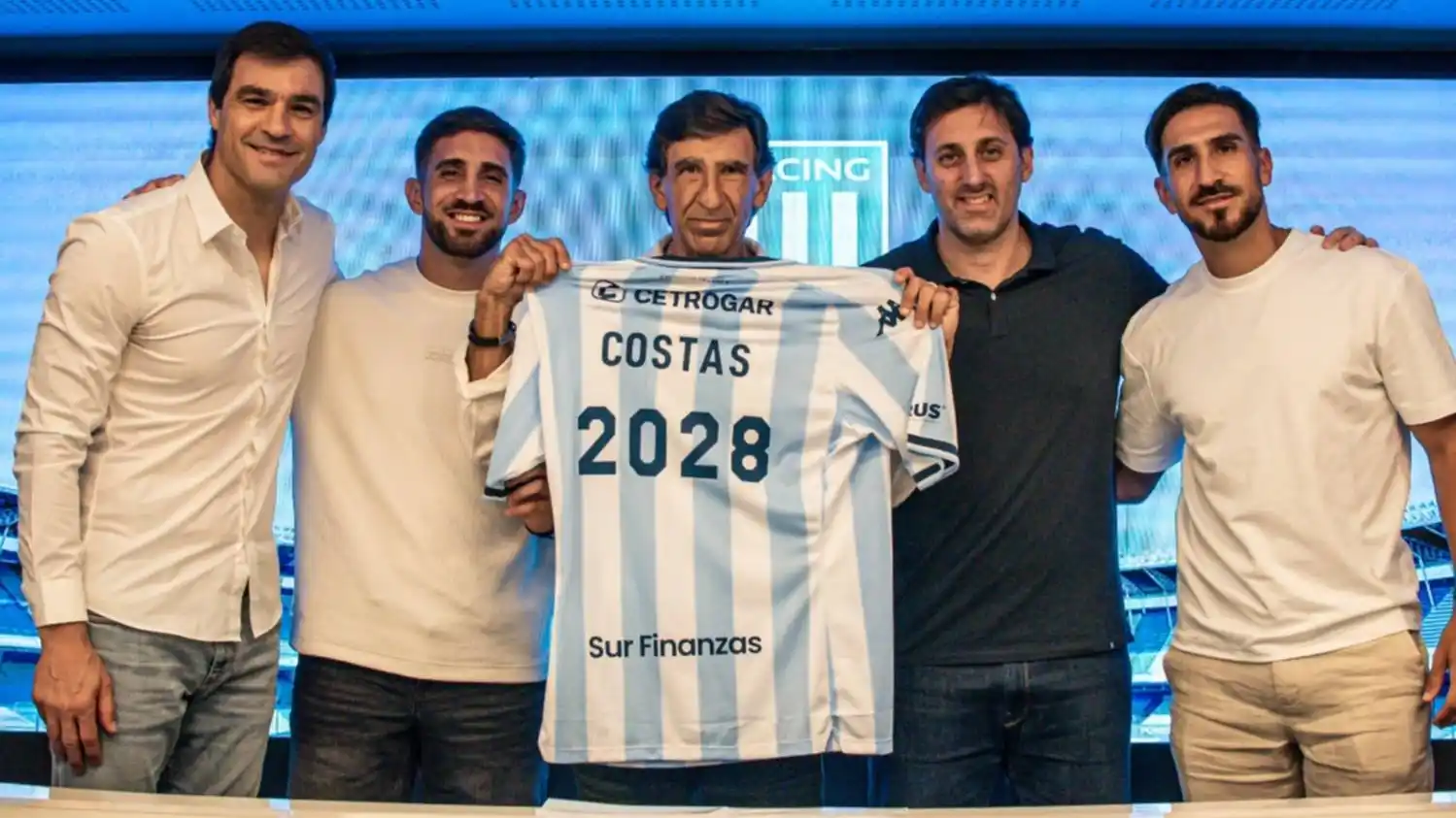 Racing anunció la renovación de Gustavo Costas al frente del equipo