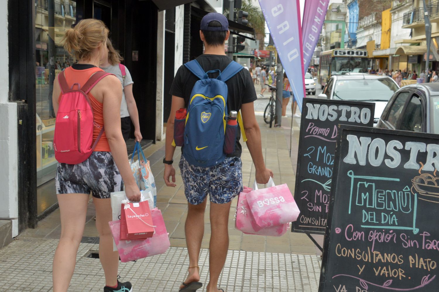 Las ventas minoristas por el Día de la Madre 2023 cayeron 3,2% anual