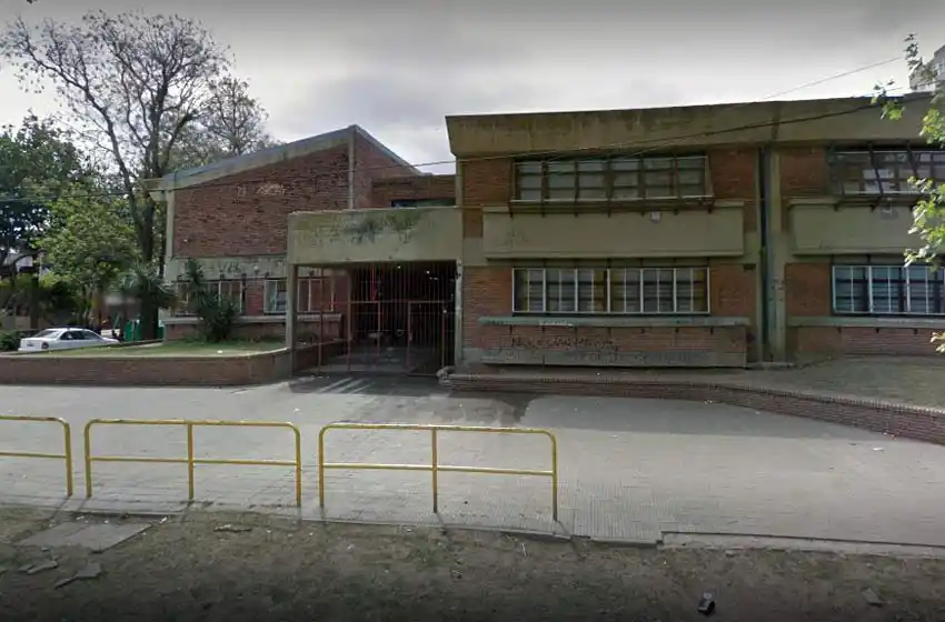 Escuela Soldado de Malvinas sin gas: «Los chicos escriben con guantes en sus manos»