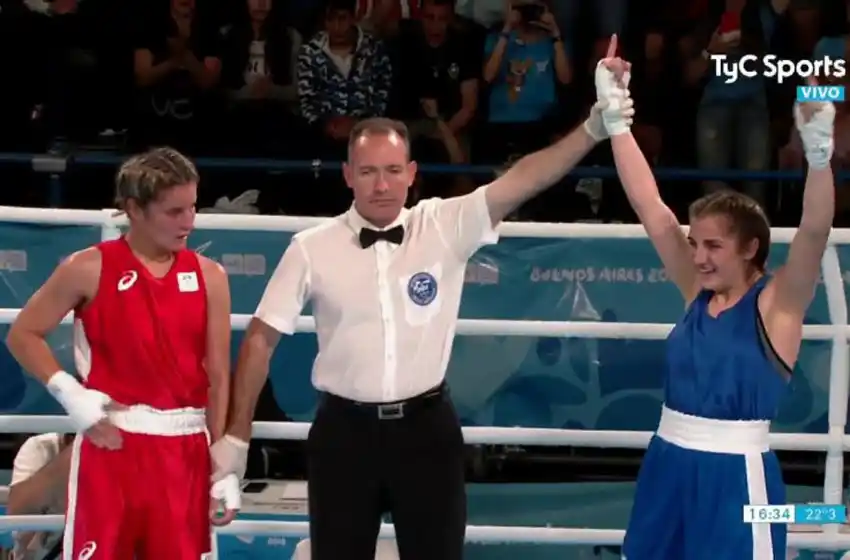 Victoria Saputo se llevó el bronce en boxeo