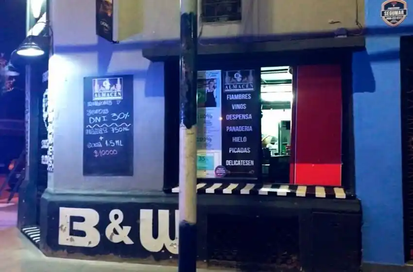Las fiestas aún no terminan: robaron 15 botellas de alcohol de un almacén