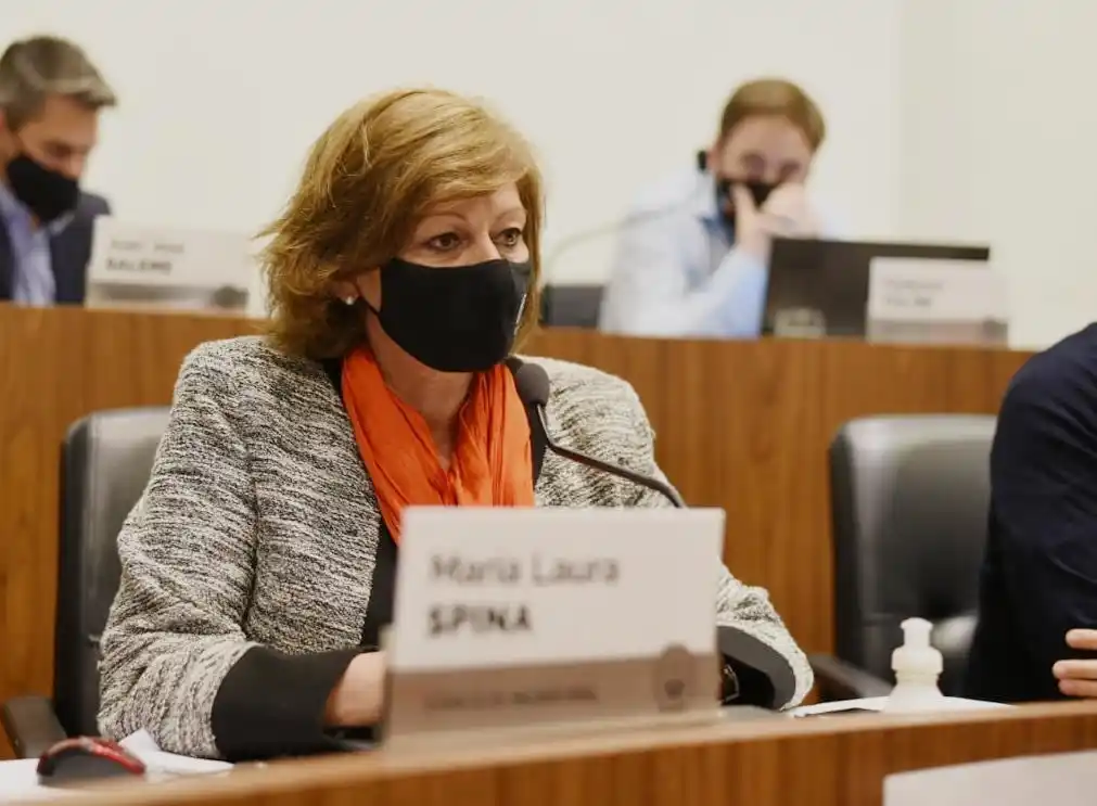 Hidrovía: reclaman que se profundice el calado y amplíen los servicios para el puerto de Santa Fe