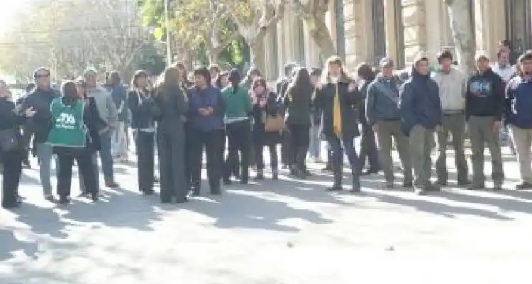 Municipales esperan acuerdo con el ejecutivo