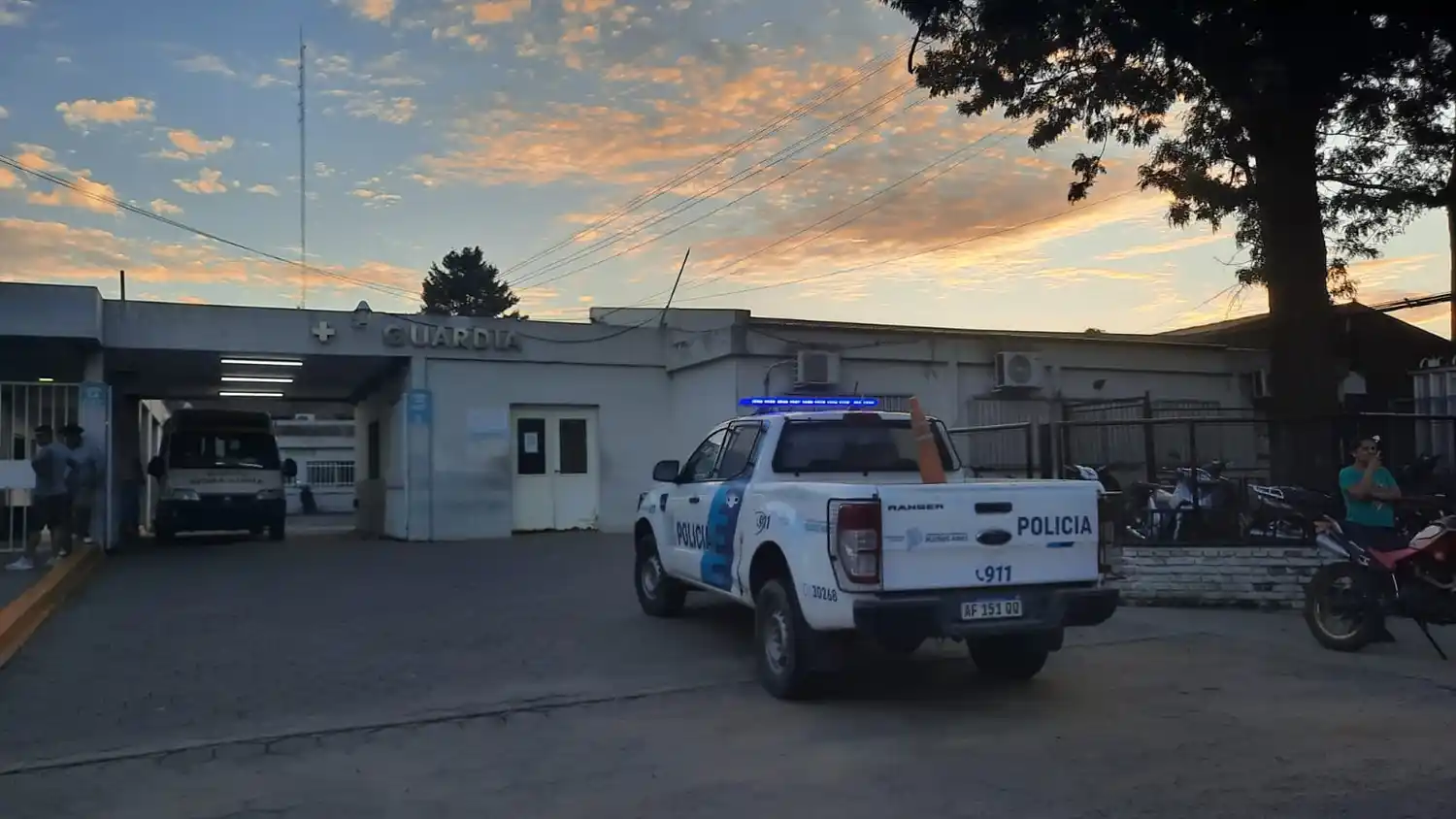 Personal policial estuvo presente en la Guardia del Hospital.