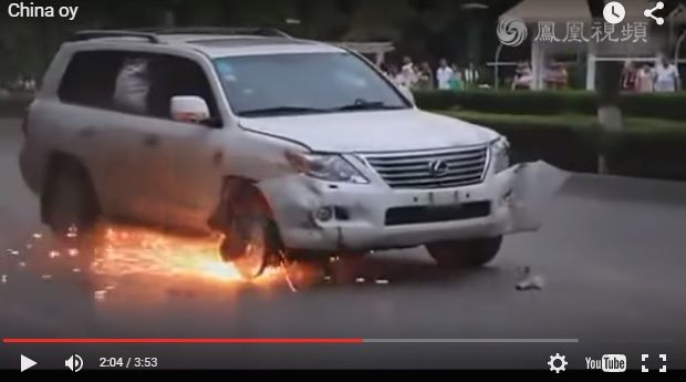 Video: Intentan detener a un conductor que mató a una persona