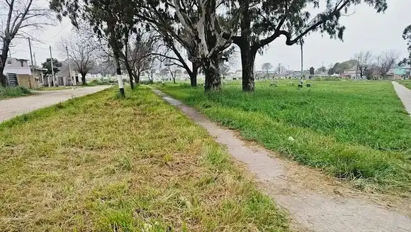 Solicitan el arreglo de una plaza: denuncian que se encuentra "abandonada"