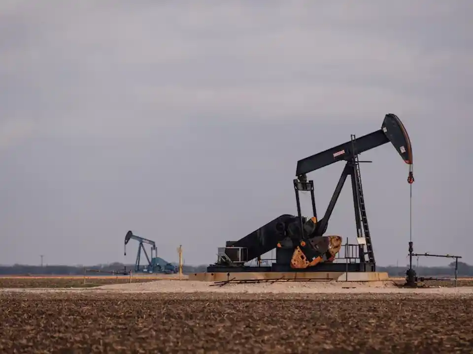 Mercados en alerta: el petróleo y el gas se disparan tras ataques a infraestructuras energéticas