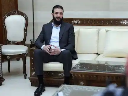 El líder del grupo yihadista sirio Hayat Tahrir al Sham (HTS), Ahmed Husein al Shara