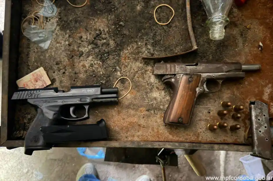 Mega operativo en Córdoba: - 3