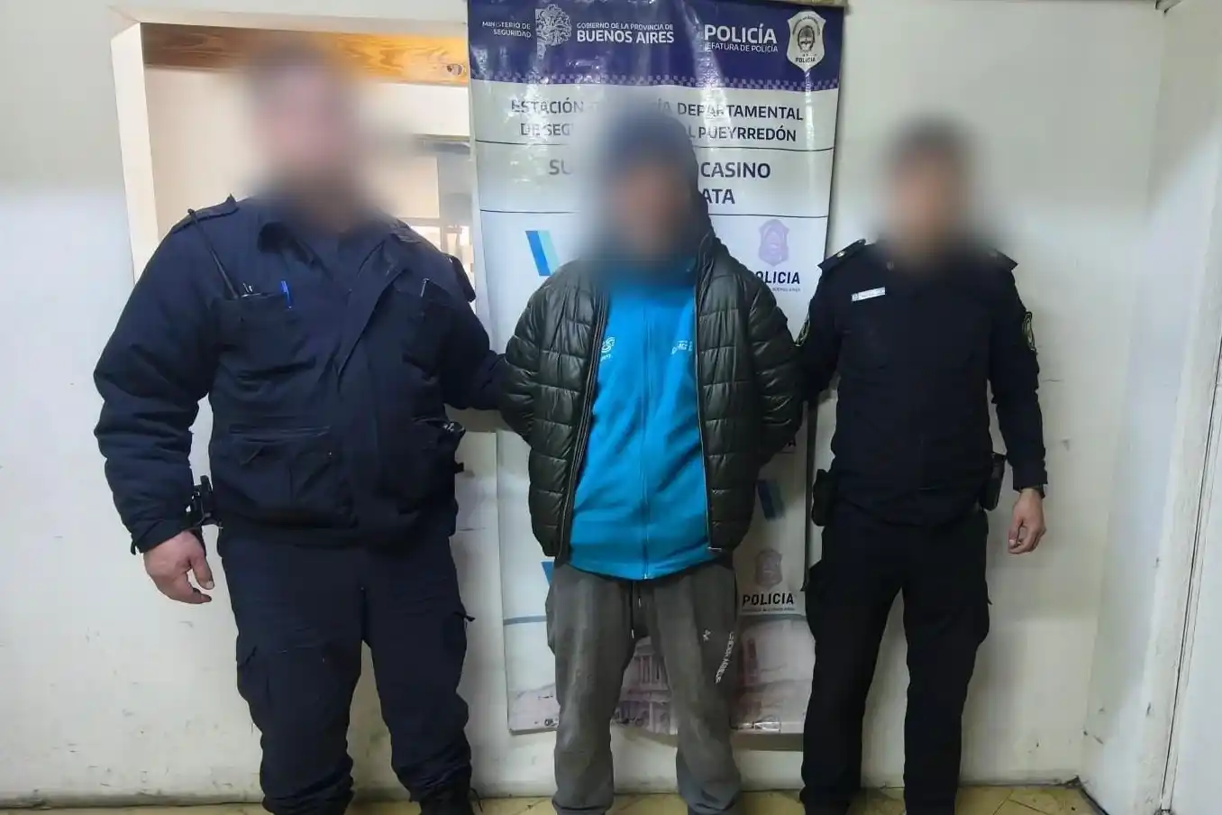 El hecho ocurrió en la intersección de avenida Colón y Tucumán, donde intervino la Policía.