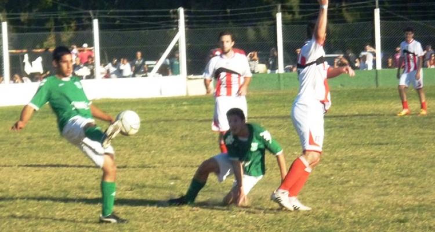 Fútbol: Sportivo América y La Esperanza finalistas