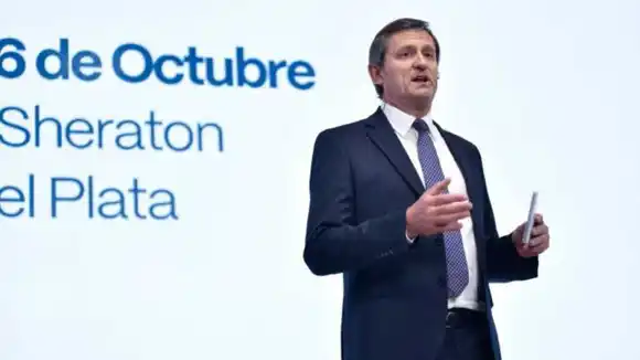 Coloquio IDEA: "El gobierno ha ido ganando credibilidad por los hechos"