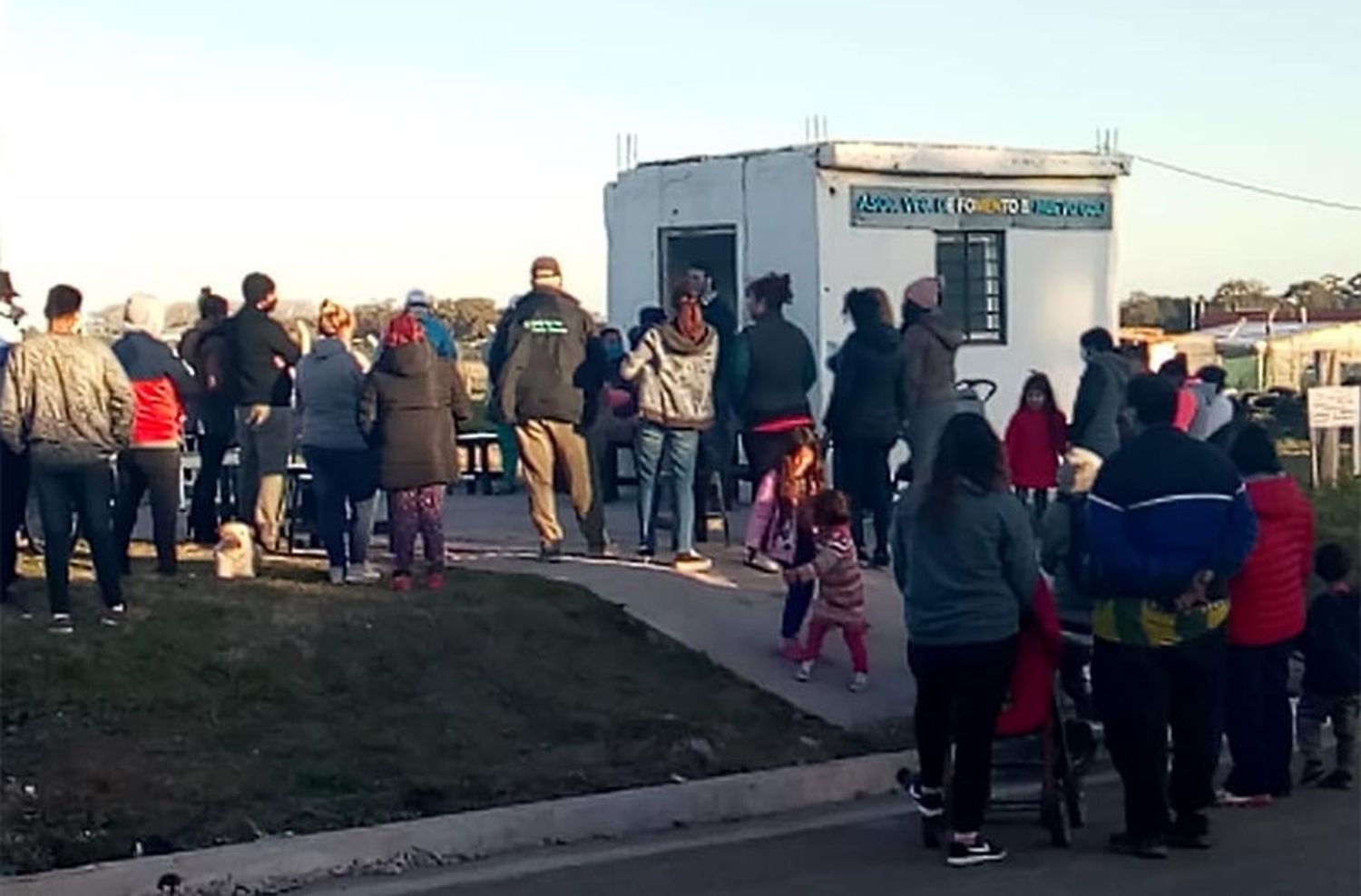 Barrio Nuevo Golf: vecinos en estado de alerta y movilización por "abandono del gobierno"