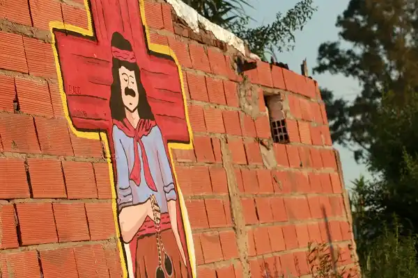 Pelea con armas y pánico en la guerra narco por las esquinas del Munilla