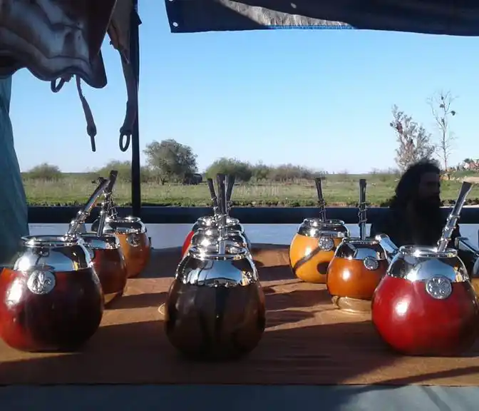 Mate, tortas fritas y queso, tres escapadas para disfrutar el fin de semana extra largo de octubre