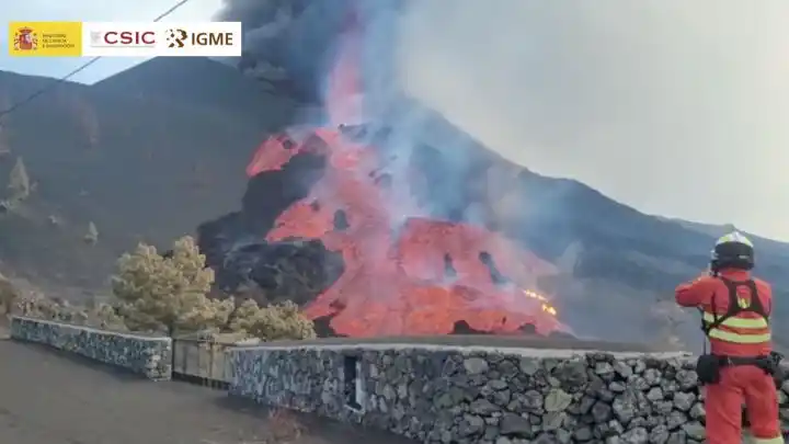 ¡500 HECTÁREAS DE LAVA! Aumenta capacidad destructora del volcán de Canarias