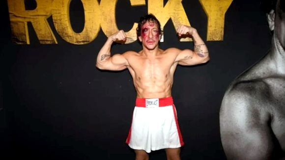 Nico Vázquez suspendió las funciones de su obra "Rocky" por un problema de salud