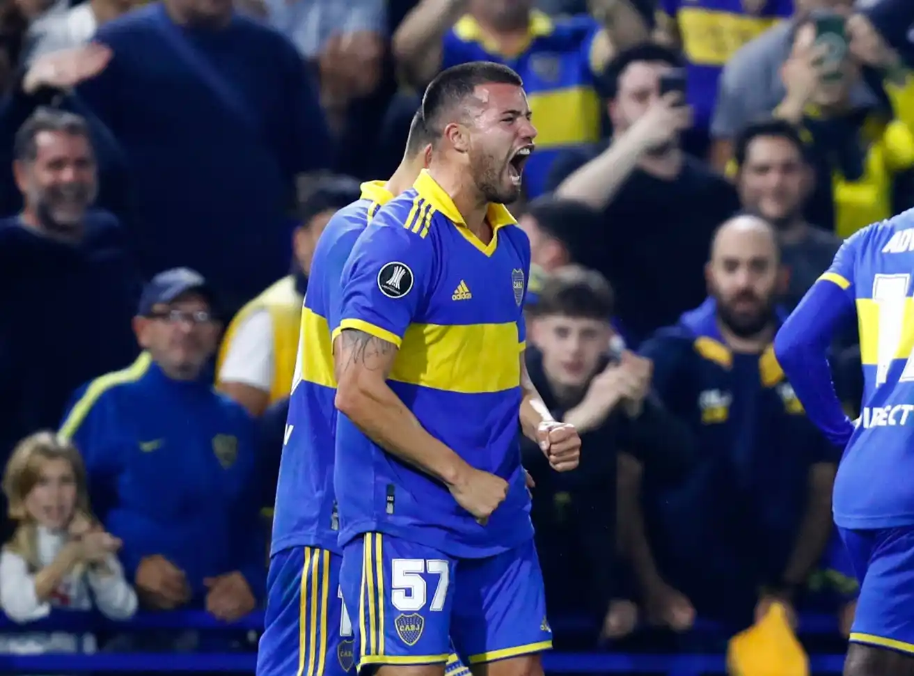 Weigandt, titular en Boca.