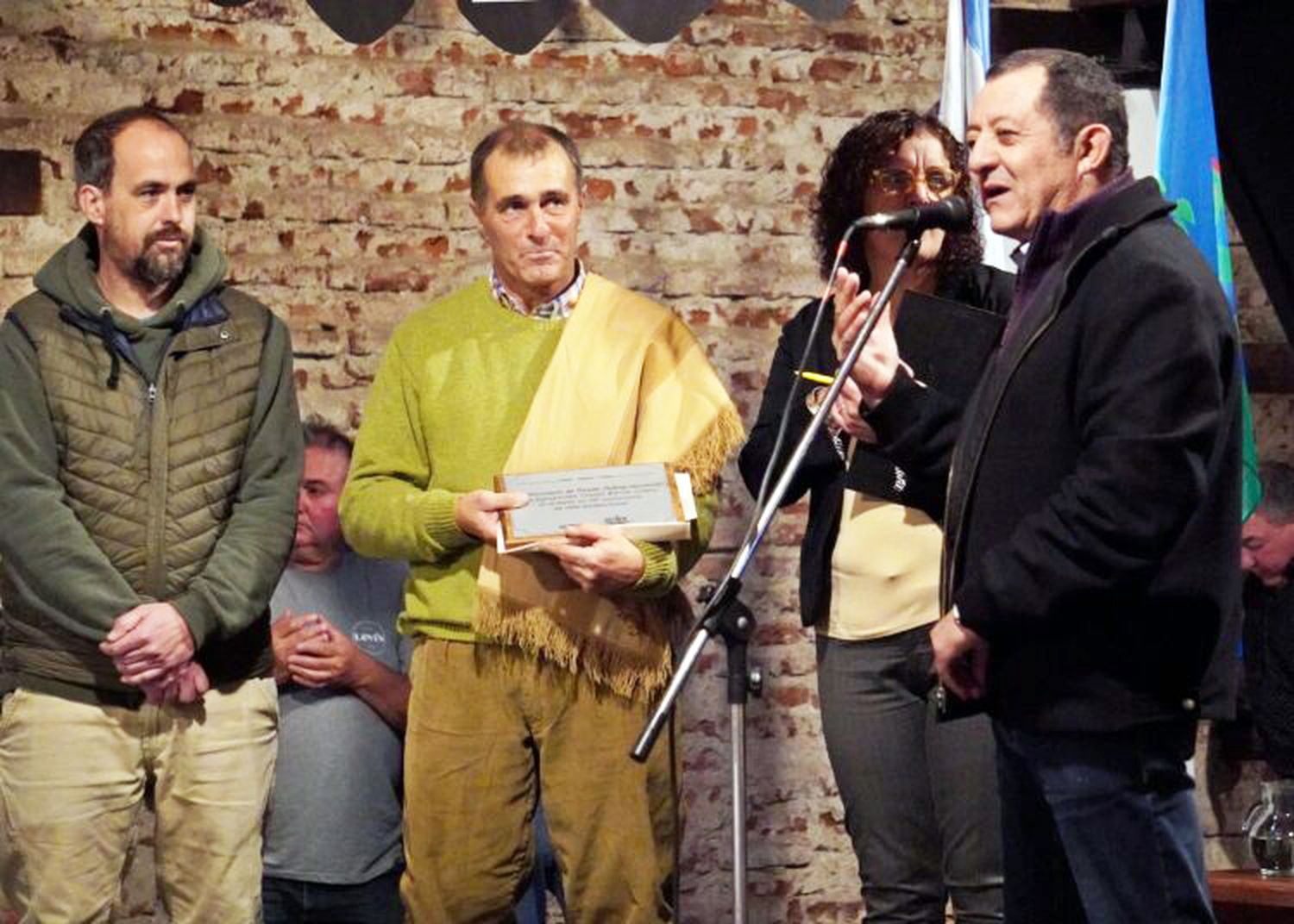 Reconocimiento. De Marini a la Asociación Criolla Benito Juárez