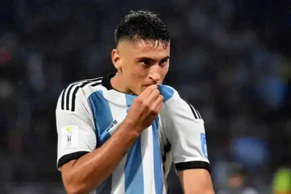 Mundial Sub 20: Argentina debutó con el pie derecho y derrotó a Uzbekistán