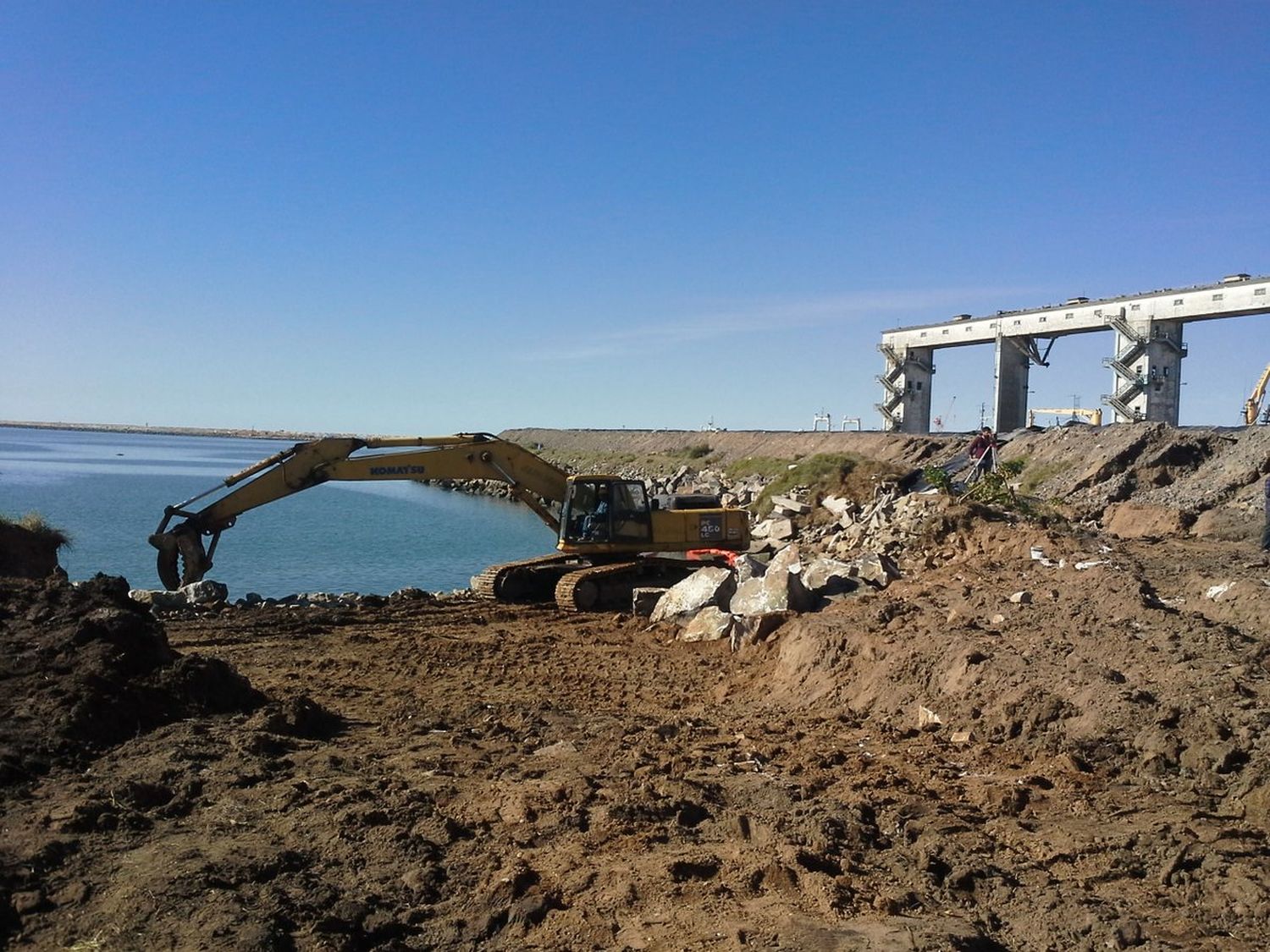 La obra de Arroyo del Barco tiene un avance del 40%